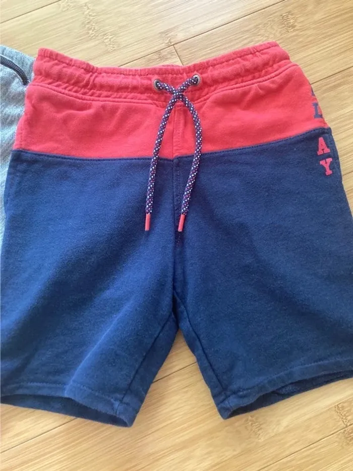 5 ans - Lot de 2 short / bermuda en molleton - photo numéro 2