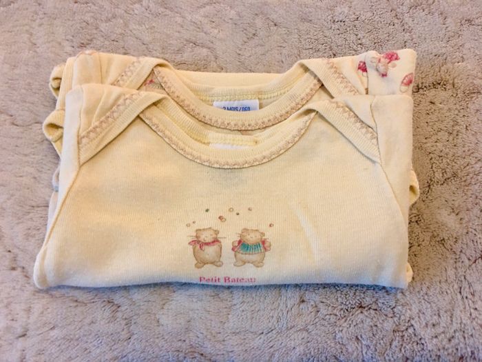 Lot de 2 bodys manches courtes - Petit Bateau - 3 mois - photo numéro 2