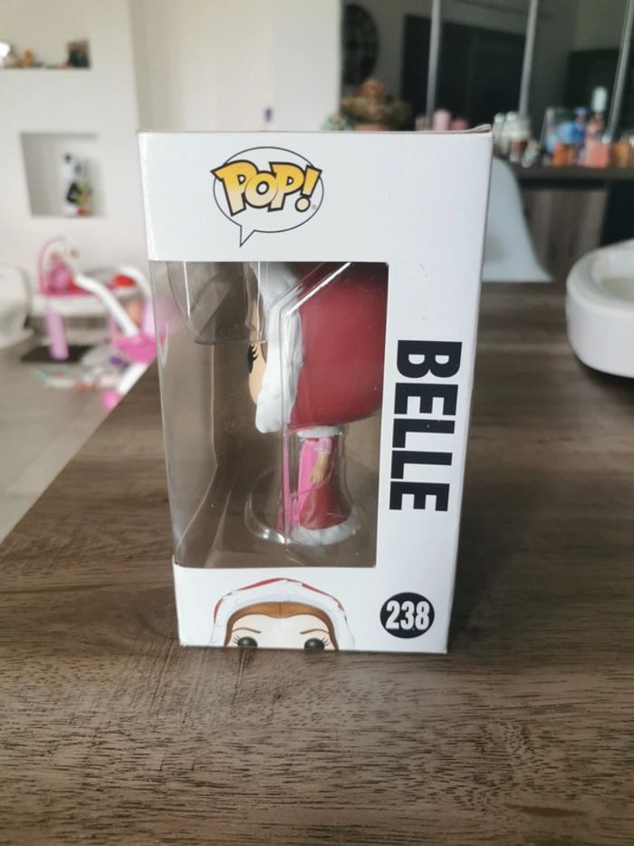 Funko pop disney 238 belle - photo numéro 2