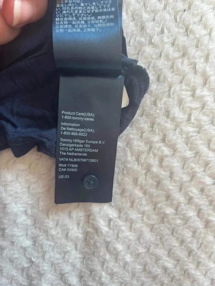 Robe tommy hilfiger Taille 10 ans état neuf - photo numéro 6