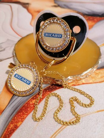 Sucette tétine Ricard noir