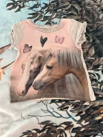 TEE shirt