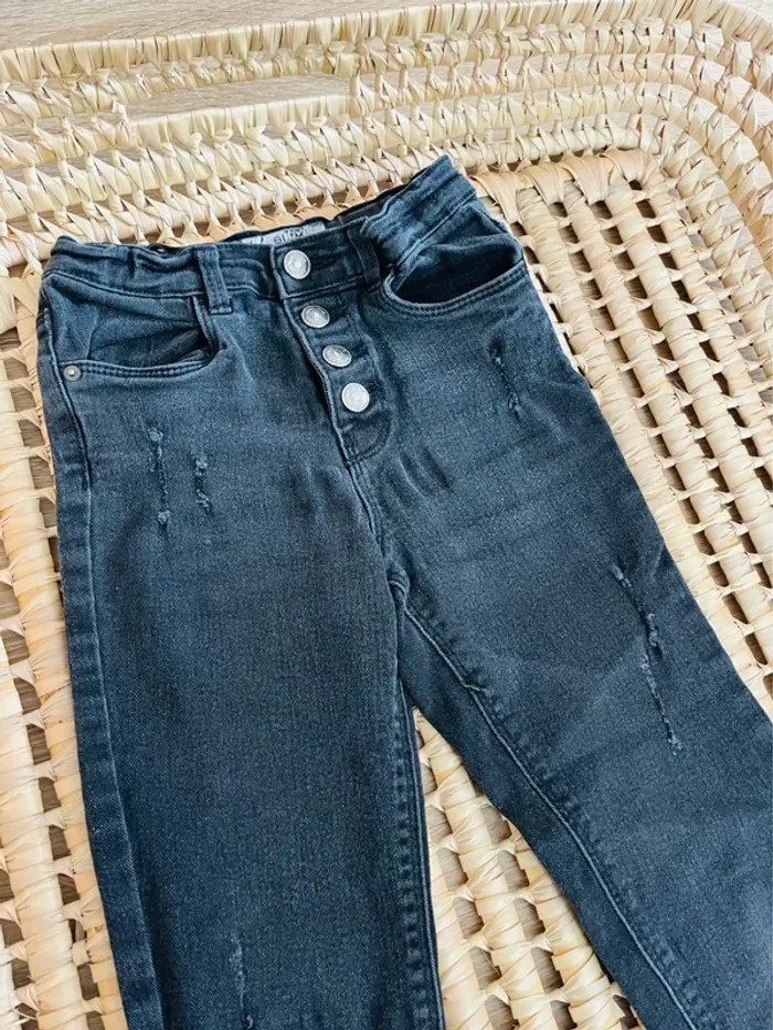 Jeans 6 ans - photo numéro 2