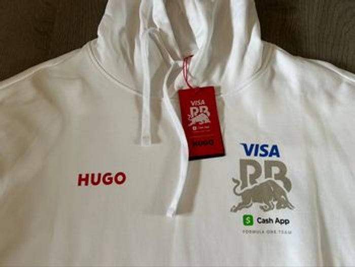 Sweat Hugo x Visa Cash RB F1