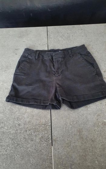3 shorts en XS