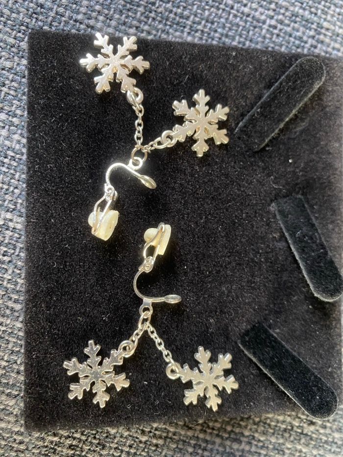 Boucles d'oreilles à pinces flocons de neige - photo numéro 5