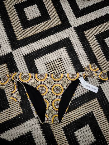 Bas de maillot de bain goldenpoint taille 36 neuf