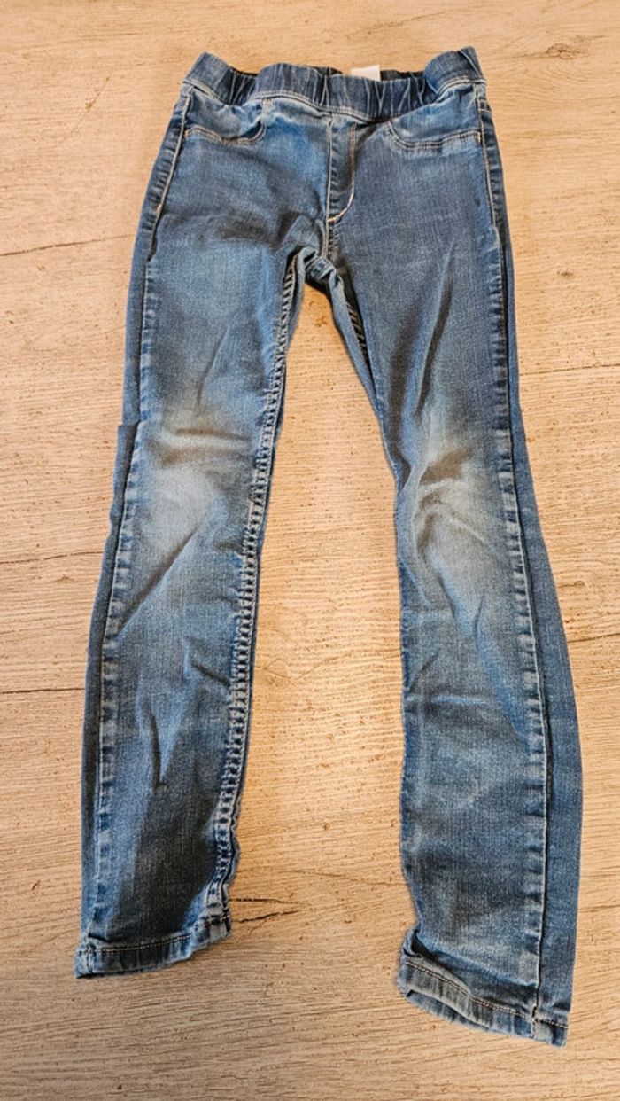 Jean s slim stretch, jegging bleu, H&M, taille 6/7 ans mais petit - photo numéro 3
