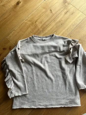 Très jolie pull Mango
