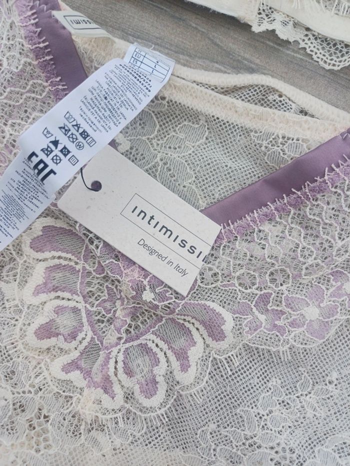 Ensemble de lingerie - photo numéro 2