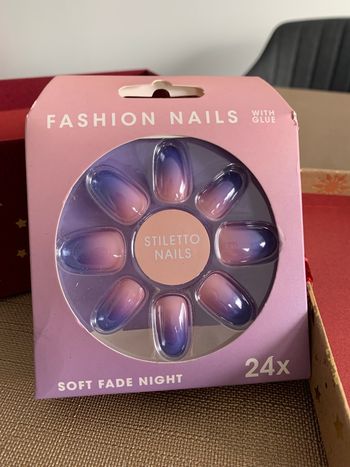 Faux ongles