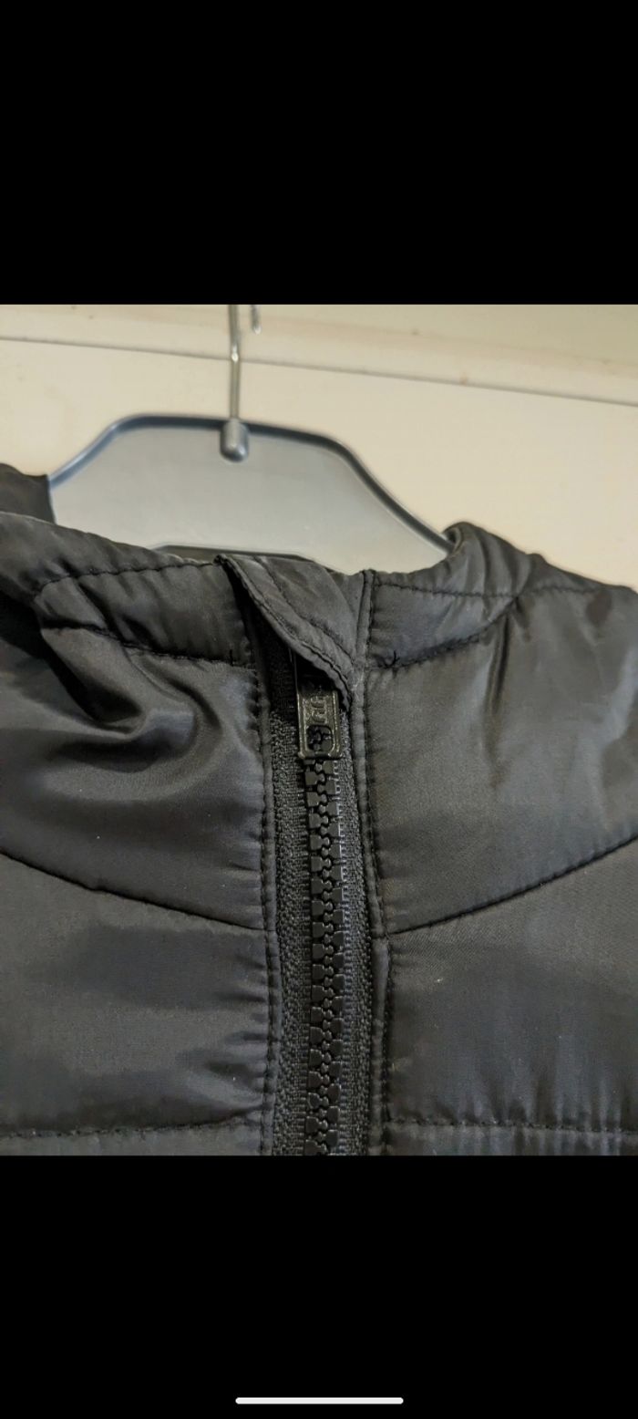 Doudoune femme Kiabi noire. Taille CL - photo numéro 4