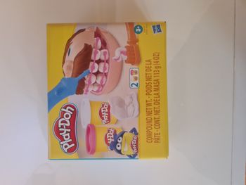 Petit coffret de pate a modeler playdoh NEUF