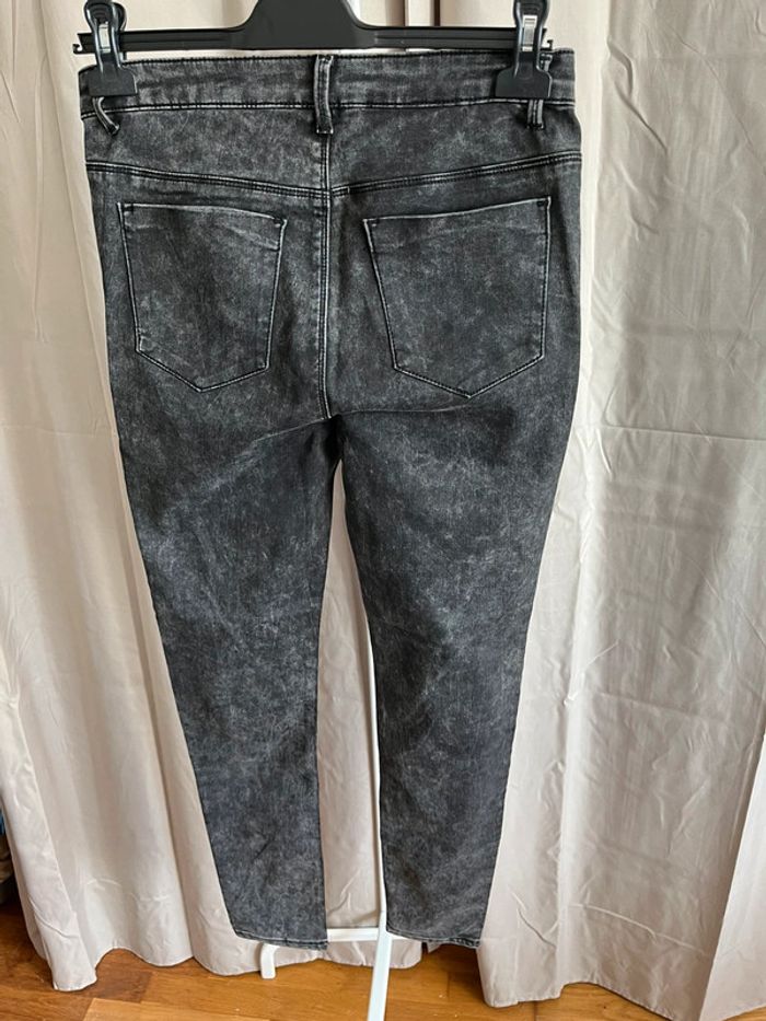 Jean super skinny t.40 - photo numéro 2