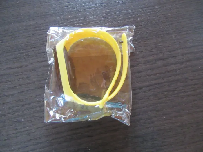 Montre numérique / digitale Pikachu Pokémon neuve jaune - photo numéro 5