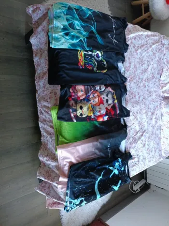 Lot de 6 t-shirt neuf taille XL