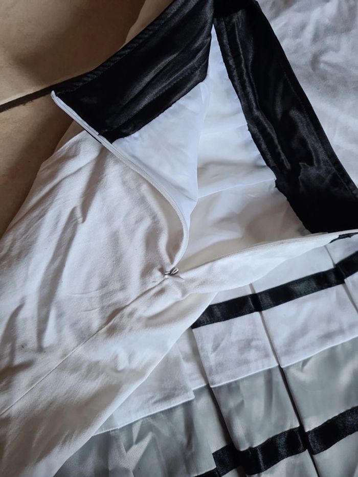 Jupe plissée noire et blanche 40 - photo numéro 3