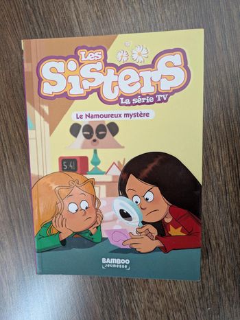 Livre Les sisters la série TV Le namoureux mystère n°36