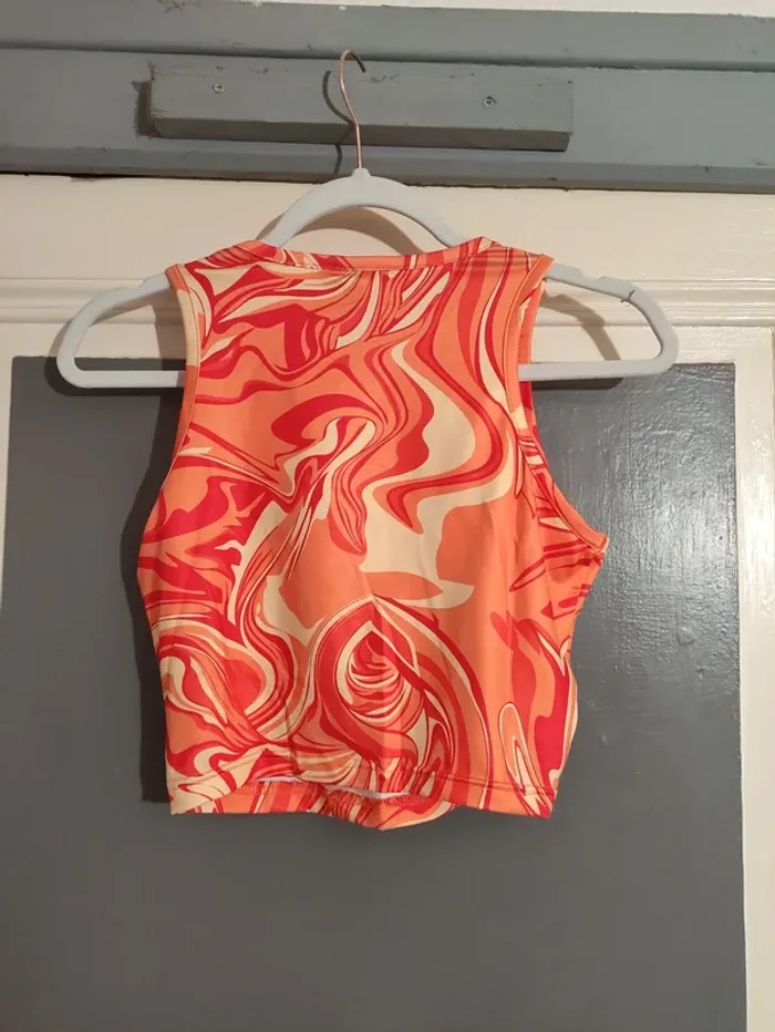 Top orange