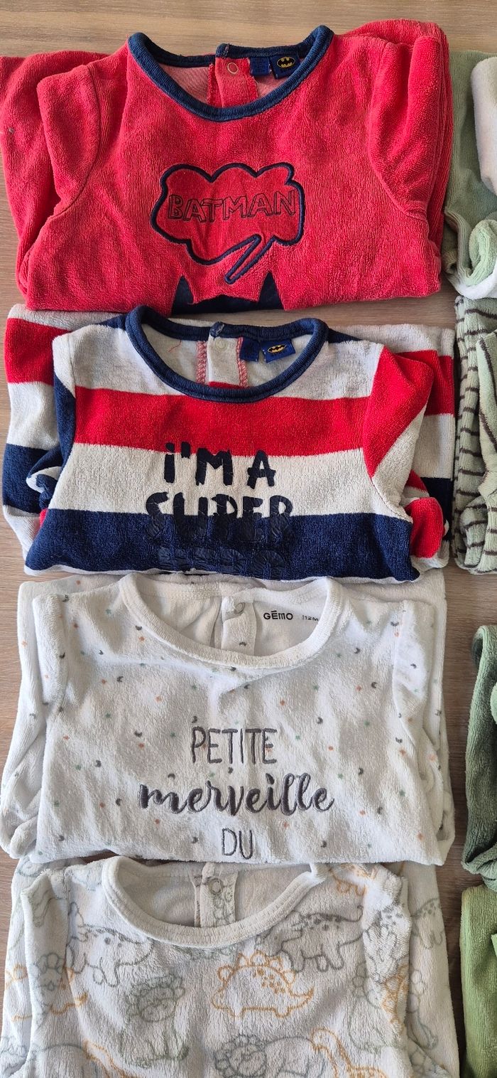 Lot pyjama 12 mois - photo numéro 2