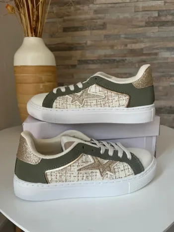 Baskets de ville kaki doré crème