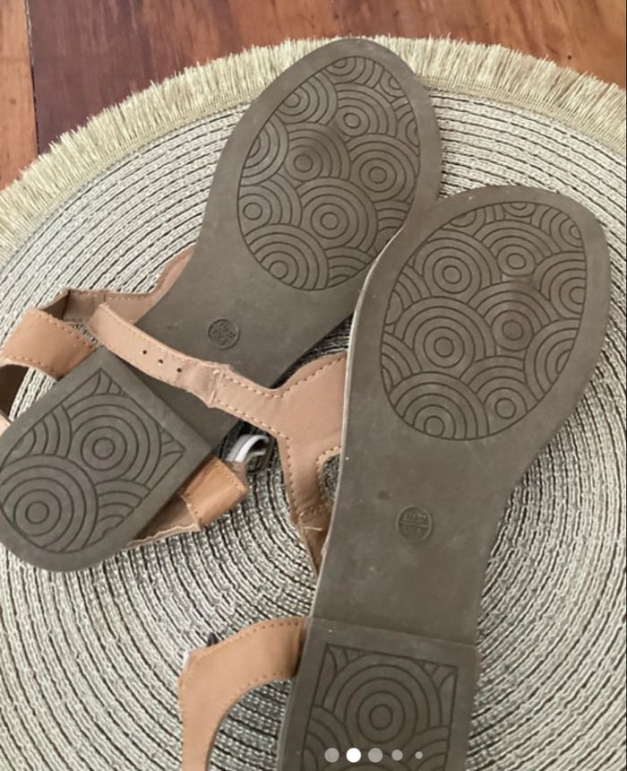 Nue pied - photo numéro 2