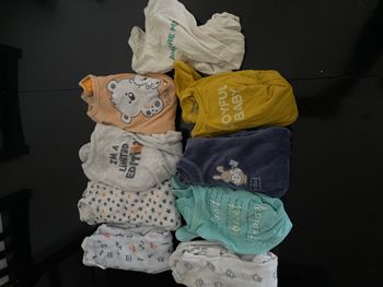 Lot de 9 pyjamas 1mois