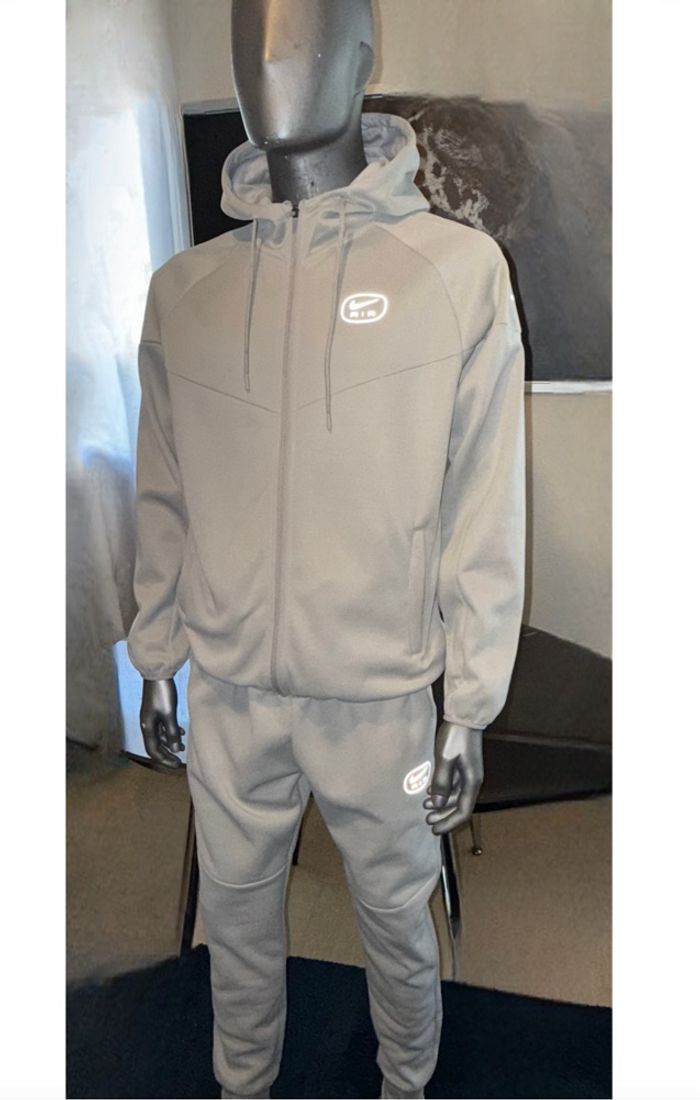 Survêtement Nike air - photo numéro 2