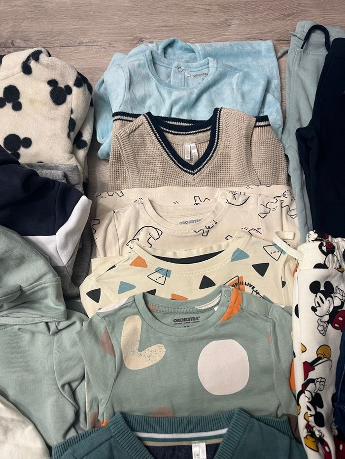 Lot vêtements garçon 23/24 mois - photo numéro 2