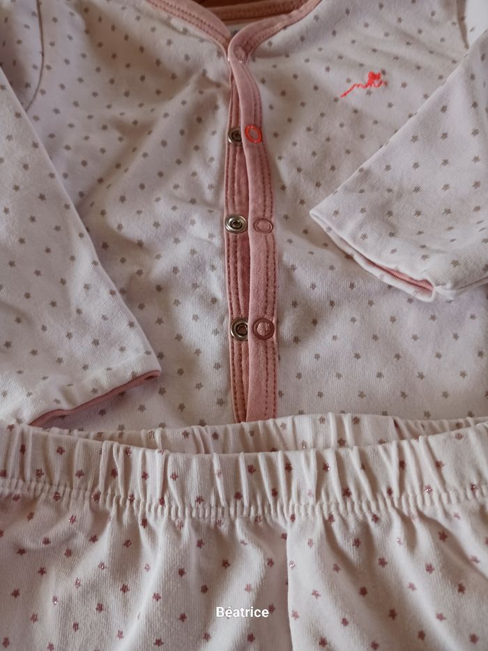 Ensemble pyjama. - photo numéro 4