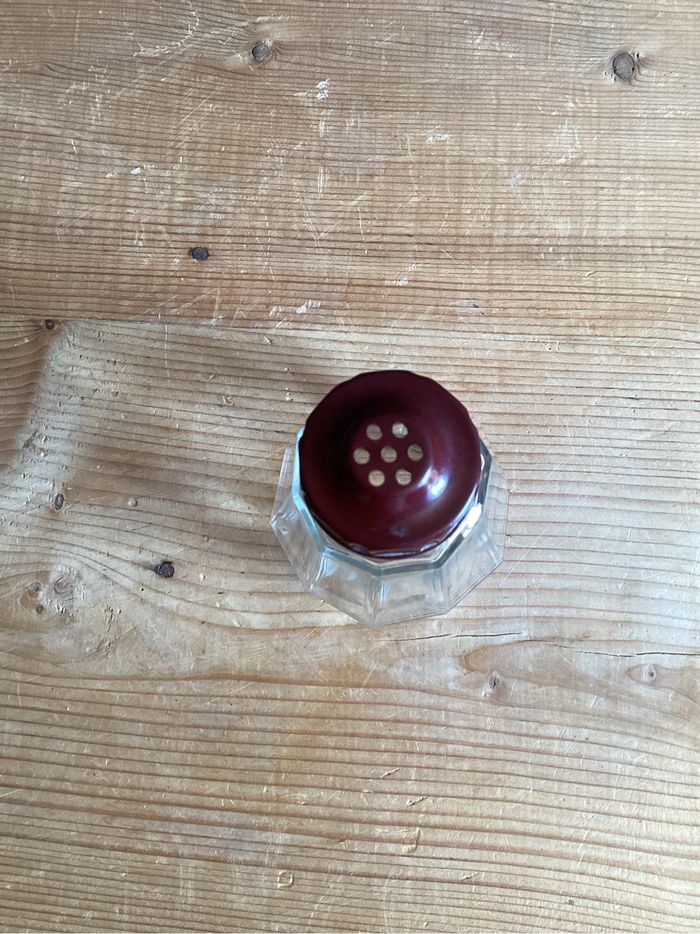 Saupoudreuse a sucre année 50 - photo numéro 2