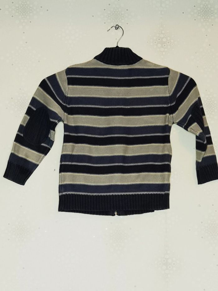 D2394 - gilet zippé garçon 6 ans - photo numéro 2