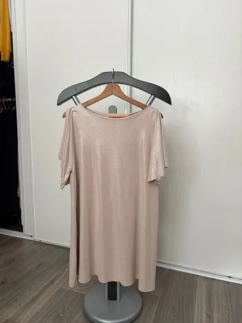 Robe brillante