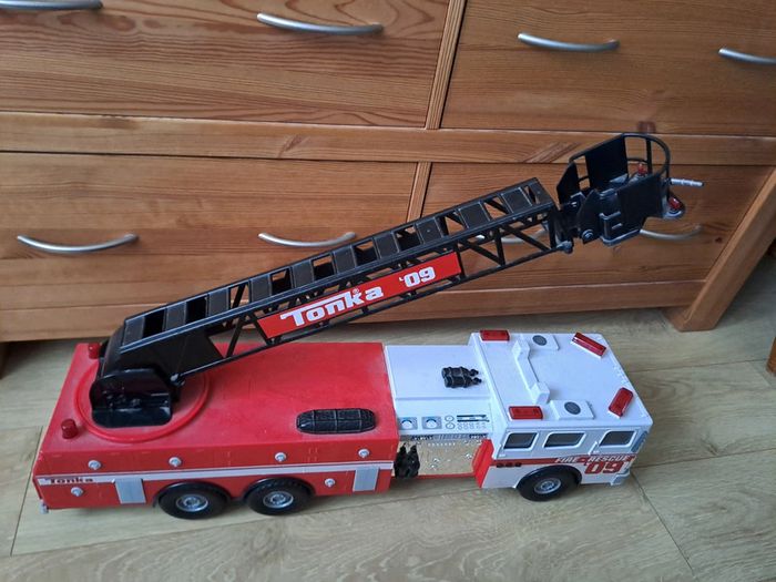Grand camion de pompiers