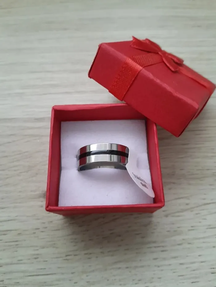 Bague Homme, argentée, bandeau noir, acier inoxydable, taille 59