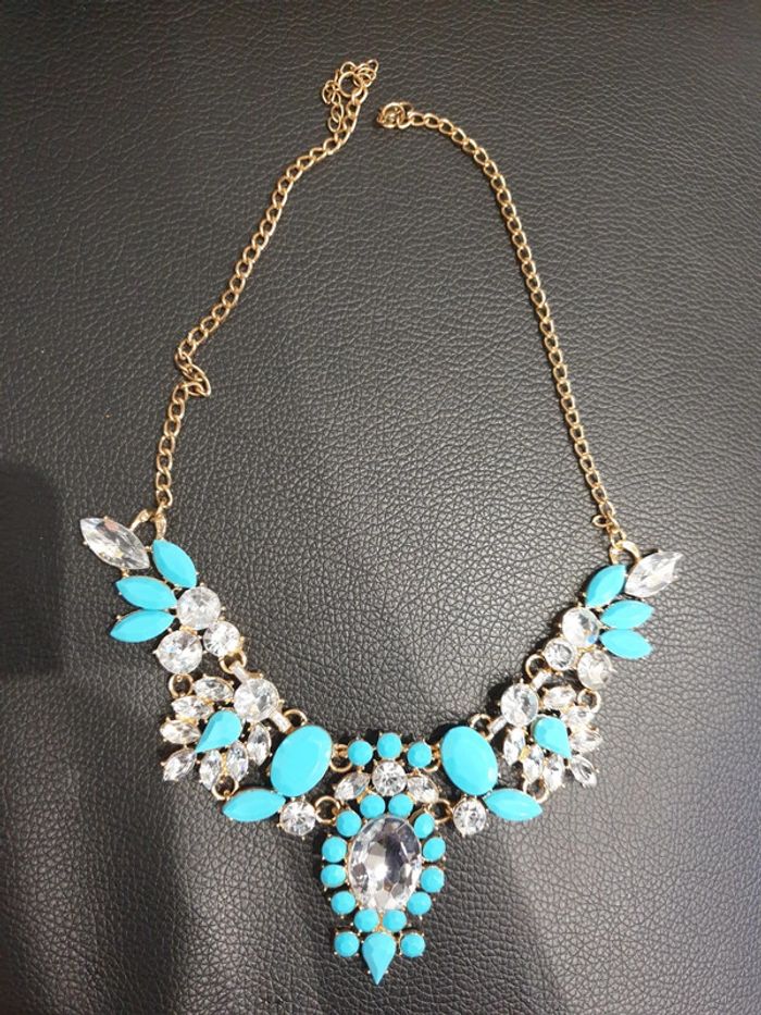 Collier fantaisie