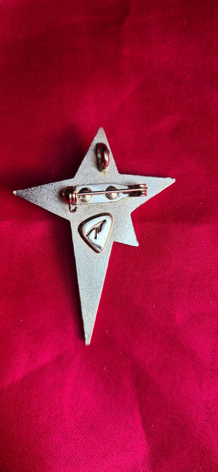 Broche pendentif Étoile Thierry Mugler Angel neuve - photo numéro 2