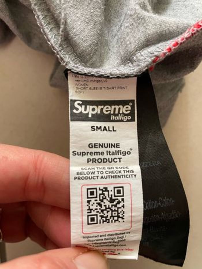 T-shirt supreme - photo numéro 6