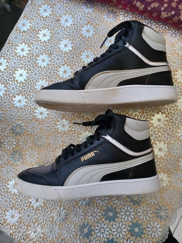 Baskets montantes Puma coloris noir et blanc taille 37 en bon état. - photo numéro 3