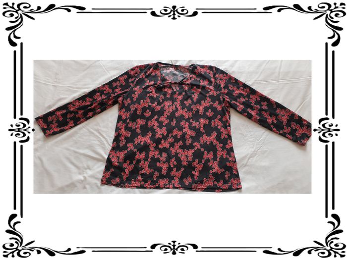 Tee shirt taille 44.