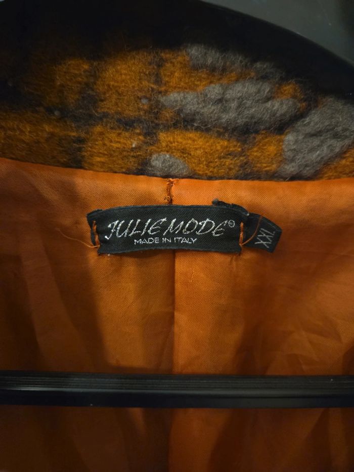 Veste Rouille/orange/marron Julie Mode XXL (manque 1 bouton 4eme photo) - photo numéro 2