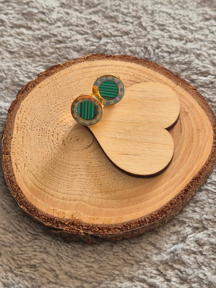 Jolie puces d'oreilles vertes et doré - photo numéro 2