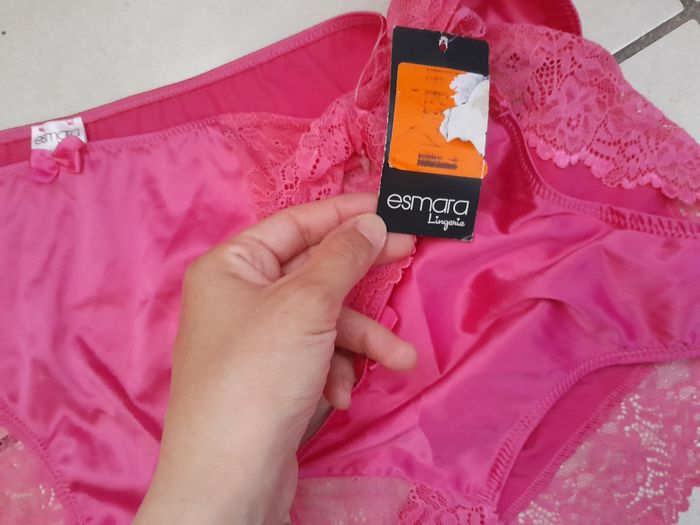 Lot de 2 culottes shorty  rose neuves - photo numéro 2
