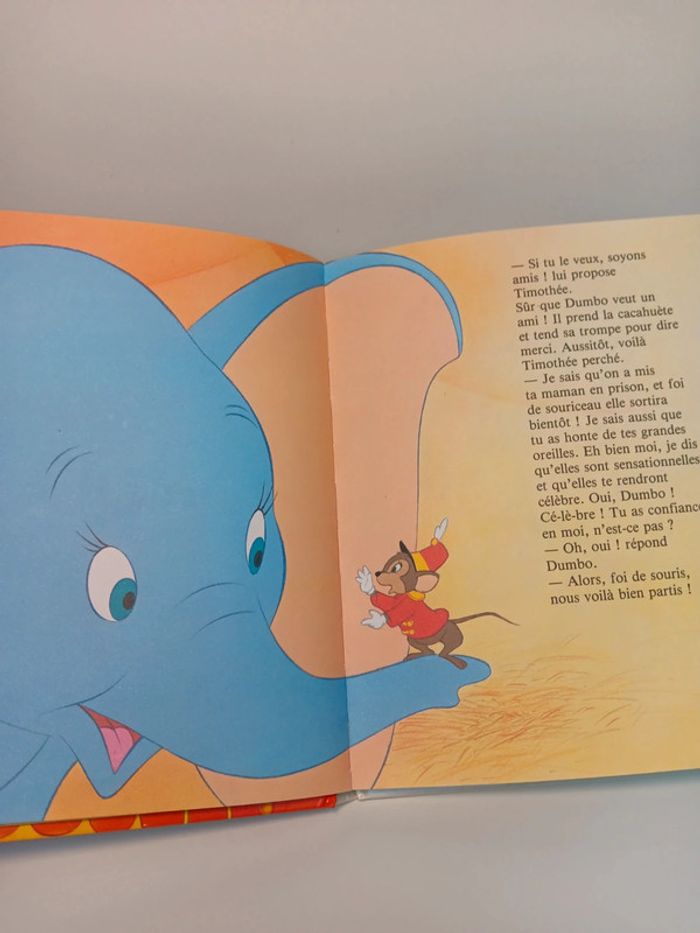 Livre Walt Disney vintage Dumbo 111 pages - photo numéro 6