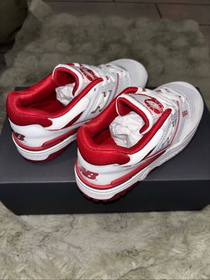 New Balance Red and White - photo numéro 2
