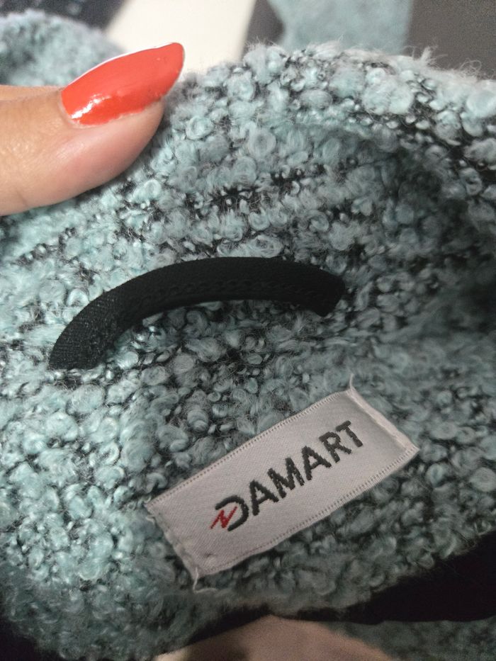 Manteau Damart en laine bouclée bleu pastel – Chaleur et élégance - photo numéro 7