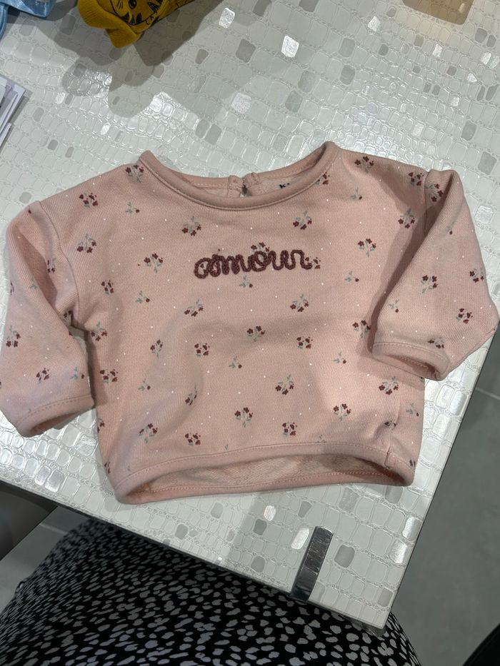 Pull fille 1 mois