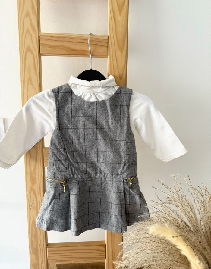 Ensemble bébé fille robe à carreaux grise et col roulé crème Kiabi 3 mois - photo numéro 2