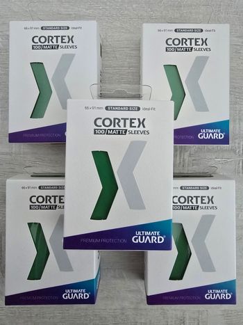 Lot de 5 Paquets de 100 Sleeves Ultimate Guard Cortex Vert Matte 