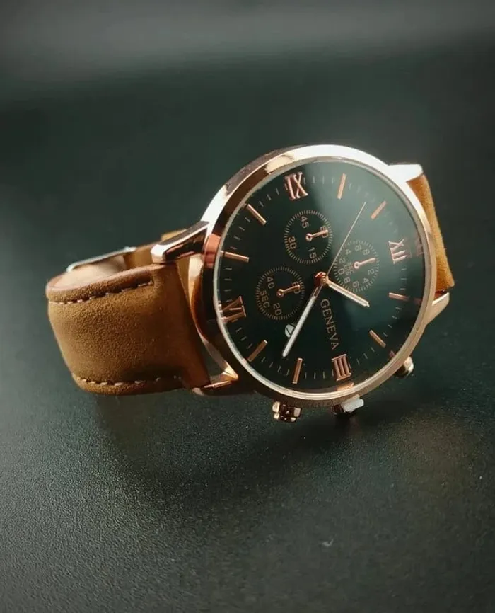 Montre marron, rose, style vintage old school